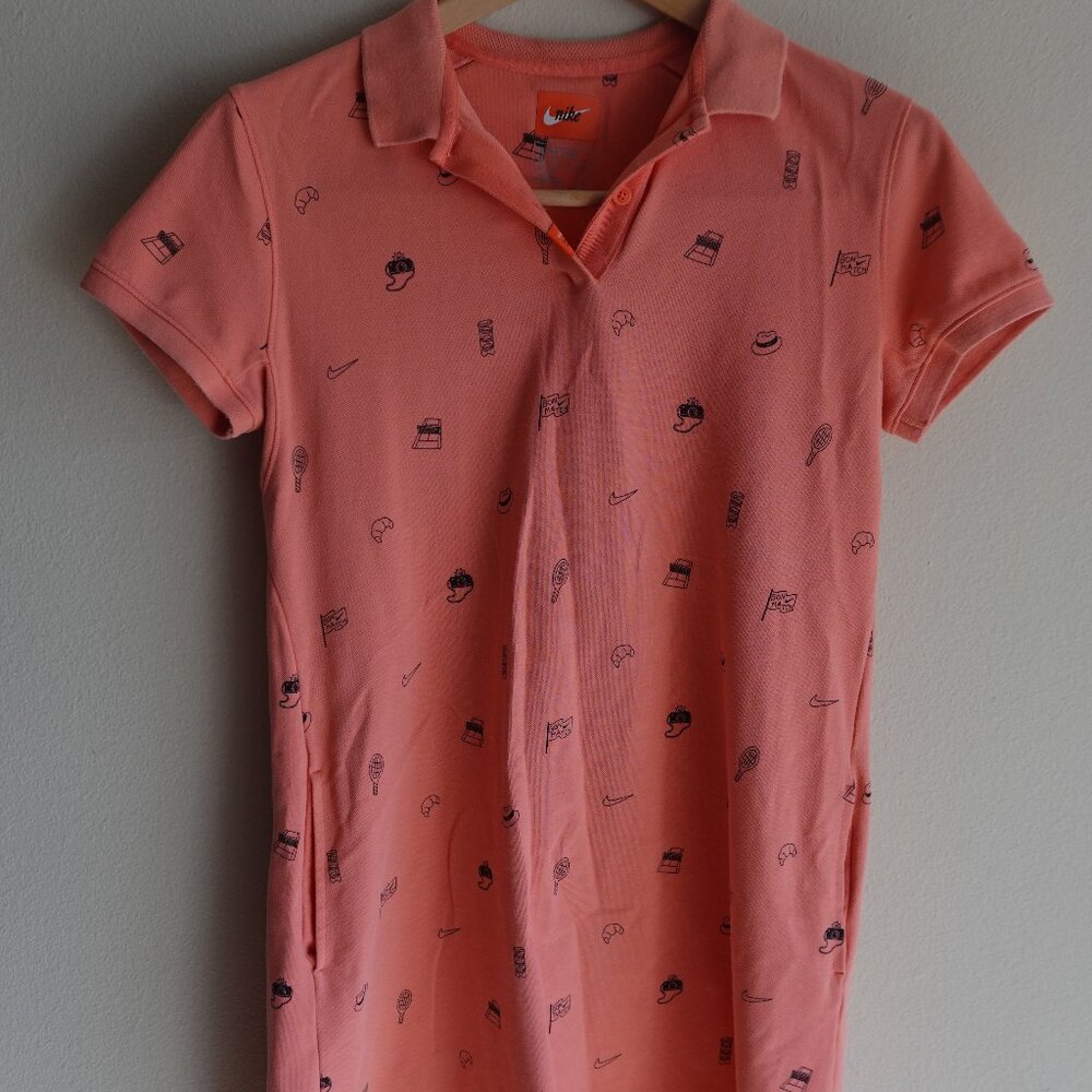 Nike Women's Tennis Dress - Size Medium